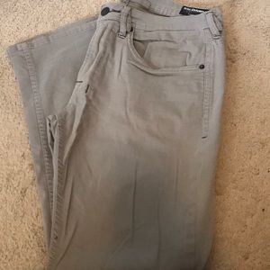 Men’s Buffalo jeans